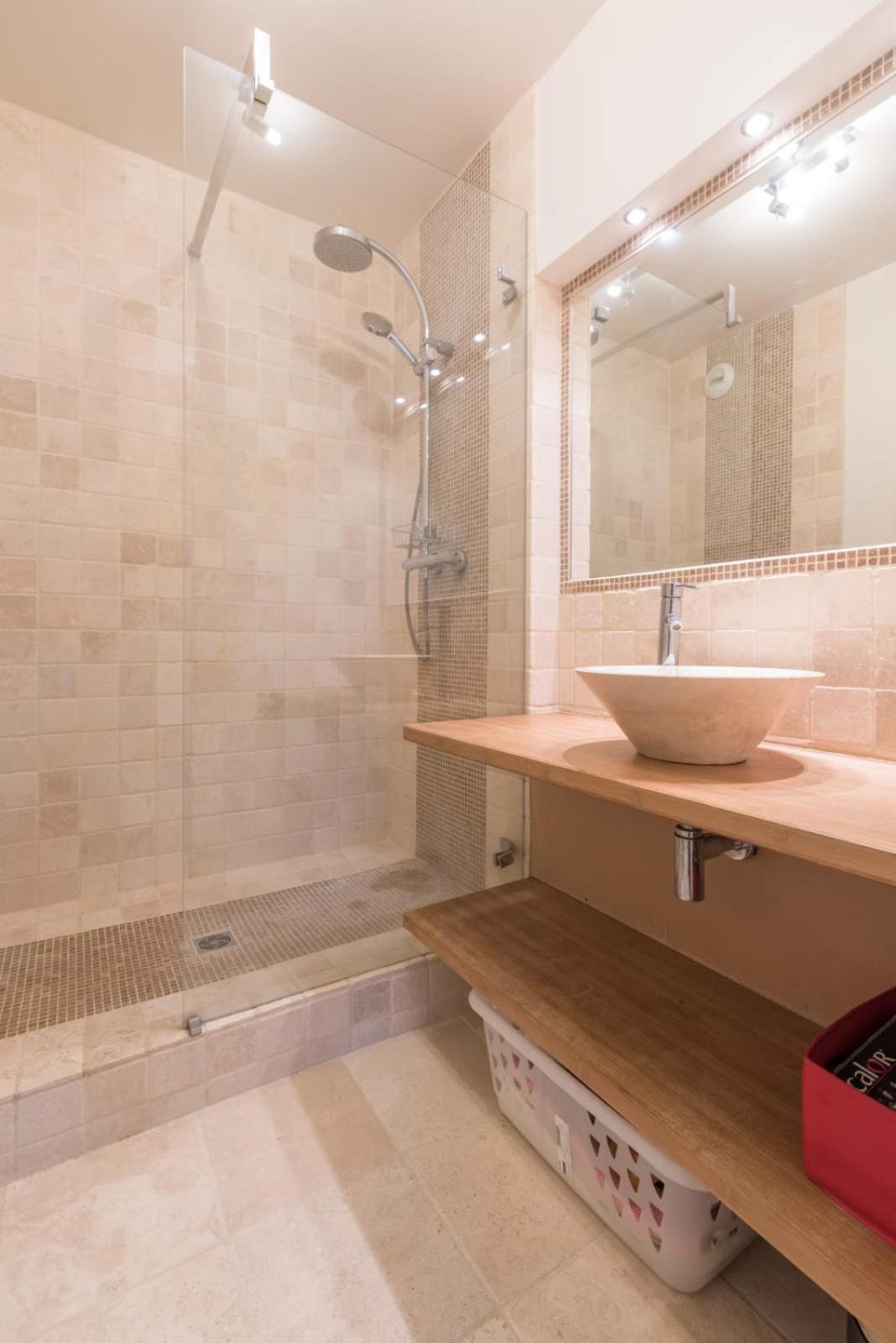 Appartement A 200M De Thalassospa Pornic Buitenkant foto
