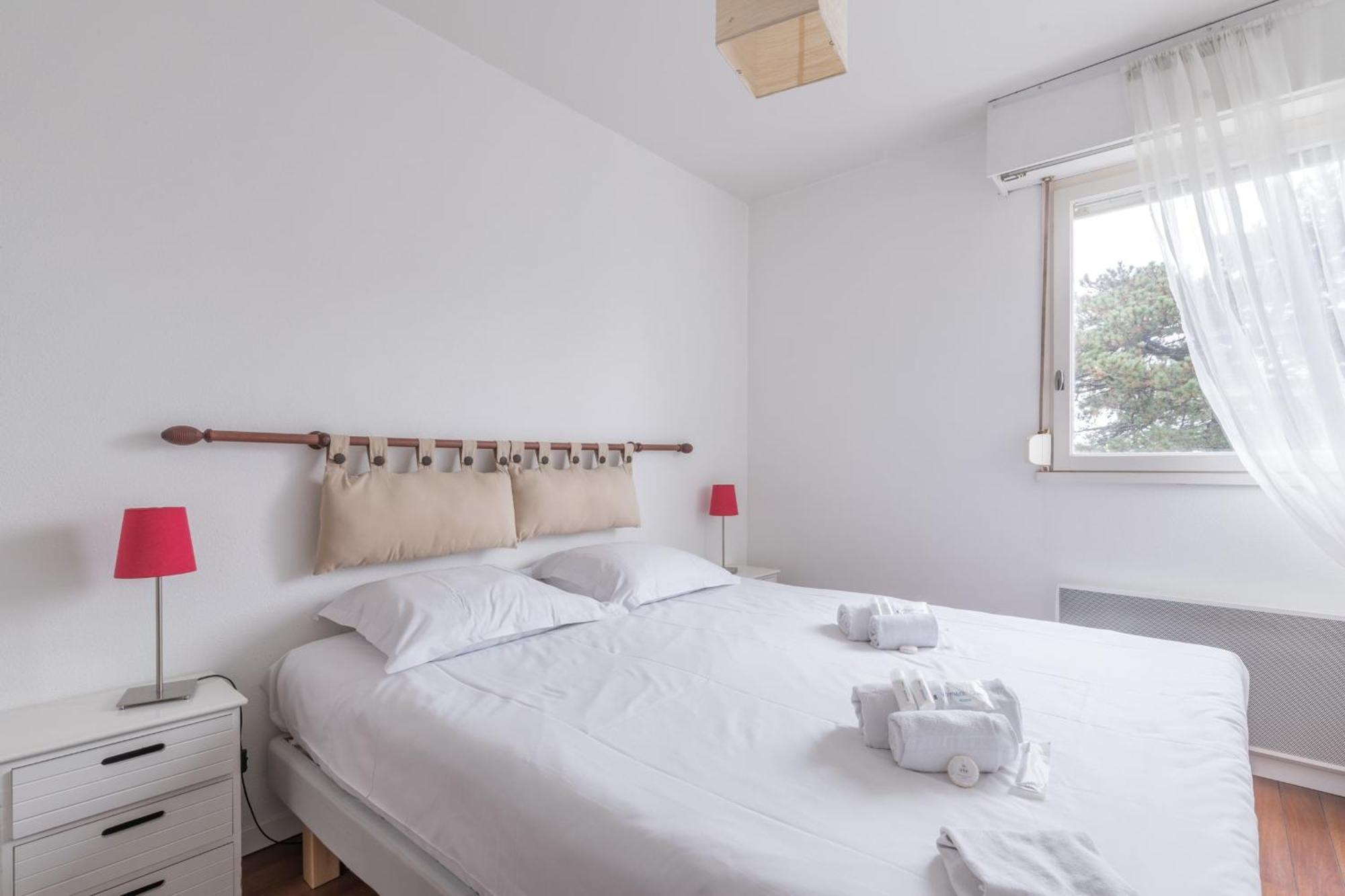 Appartement A 200M De Thalassospa Pornic Buitenkant foto